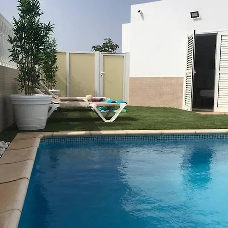 Vv Valdeconcha, Piscina Climatizada Con Privado Y Vistas Al Mar Willa